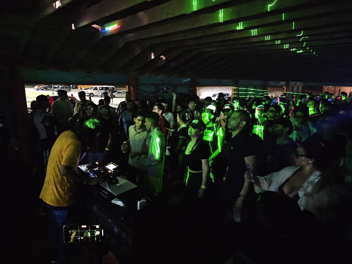 diaztechdj's tweet image. Este fin estuvo sabroso en playa Miramar