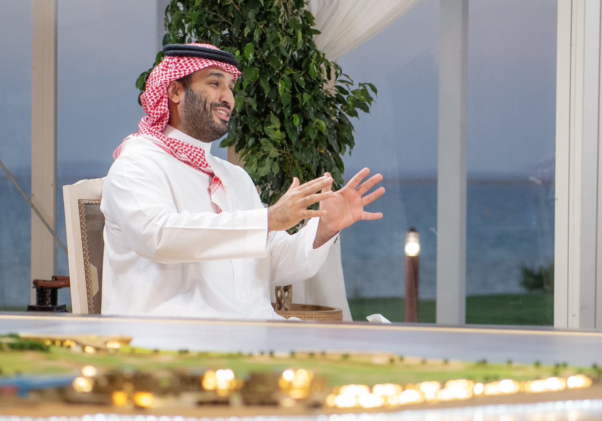 وطن عظيم .. قائد عظيم 🇸🇦

#لقاء_محمد_بن_سلمان