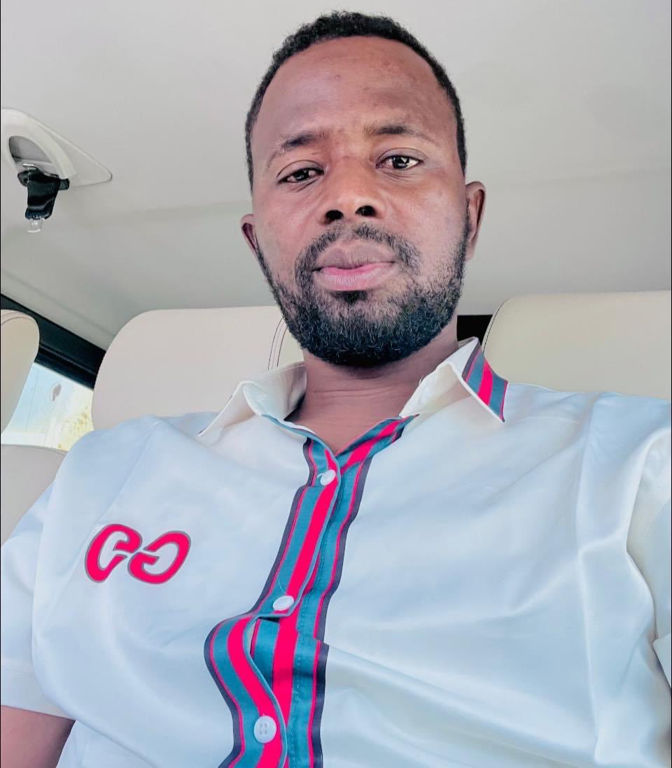 auwalbz's tweet photo. Zero Kebura🕊️

May Allah grant all our Ibadat &amp; guide us to His path Amin. #followers #highlights 
#friends

Good night 🌙 https://t.co/LHBOvuhrUj