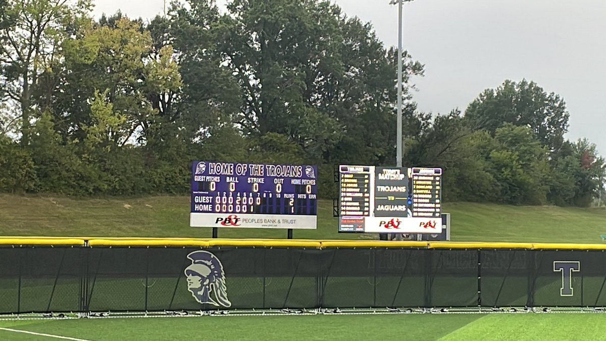 BBrownFoxC6's tweet photo. FZW hangs on to defeat @TBHSSoftball 2-1. Trojans play in the September Slam in Liberty, MO Friday/Saturday. https://t.co/xoJiL5eMC0