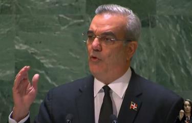 josephlunieOFF's tweet photo. Le président dominicain 🇩🇴 @luisabinader a invité ce mercredi, le Conseil de Sécurité l'ONU, a approuvé la résolution visant l'envoi d'une force multinationale en Haïti 🇭🇹 car selon lui, « le temps est écoulé ». @josephlunieOFF @ListinDiario https://t.co/39ZBQK9vyV
