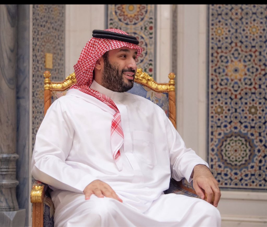 سمو التواضع لقناة فوكس نيوز : الشعب يريد التغيير ... و انا فرد من الشعب السعودي 💚
--
أحببتهم وآمنت بهم وبقدراتهم 
فأحبوك وأطاعوك وأتخذوك قدوتهم 
سيدي 🇸🇦💚🇸🇦#لقاء_محمد_بن_سلمان