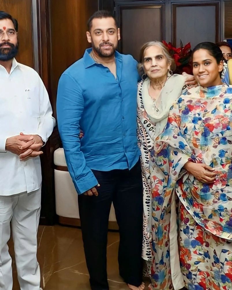 ❤️❤️❤️
#SalmanKhan #mother #ArpitaKhan