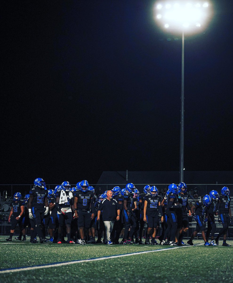 Time to take the SHOW on the road! 
#BlueHeartDNA💙🧬