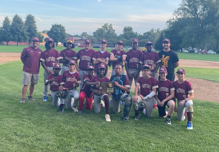 Homewood153's tweet photo. Congratulations to our James Hart Baseball Team! They defeated Parker 2-0 for the regional championship! #153proud https://t.co/LFIwcRfiSO