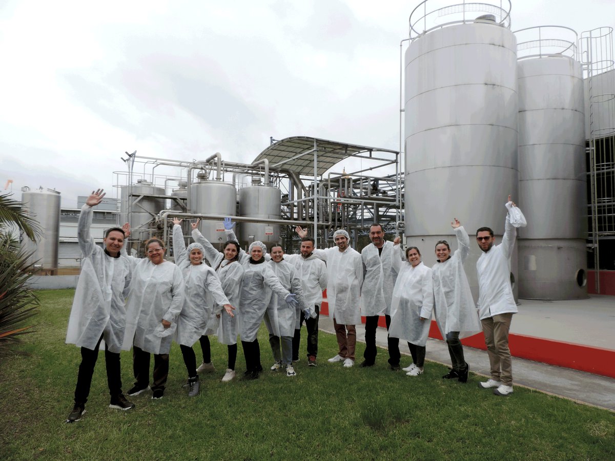 ¡Hoy vivimos un día inspirador! Gracias a los más de 25 representantes de Empresas B que visitaron nuestra planta en Cajicá y compartieron sus experiencias trabajando por el triple impacto positivo. Es un orgullo pertenecer a esta comunidad.
#CampusAlquería #EmpresaB <a href="/sistemaBcol/">Sistema B Colombia 🇨🇴</a>