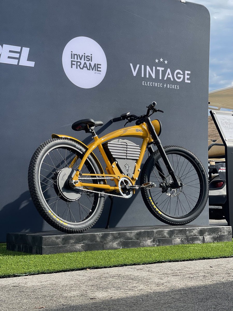 smclaughlin93's tweet image. Thanks to my friends at @XPEL for gifting me this awesome E-Bike from @VEBikes ! A limited edition 1/1! This thing rips and looks so cool. Watch out for me at the race track in pit lane 😂👍🏻🤪 #thirsty3s