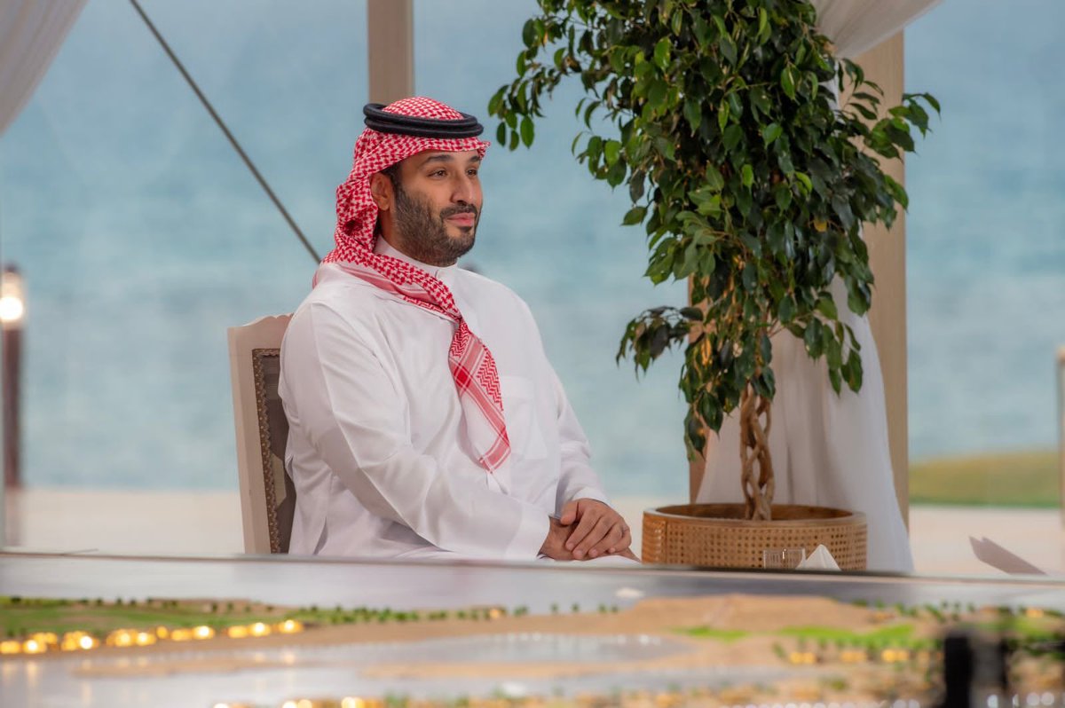 الله يحفظك ويقويك ويكتب كل خير للبلاد والعباد 🙏🏻🇸🇦🇸🇦🇸🇦 

#لقاء_محمد_بن_سلمان