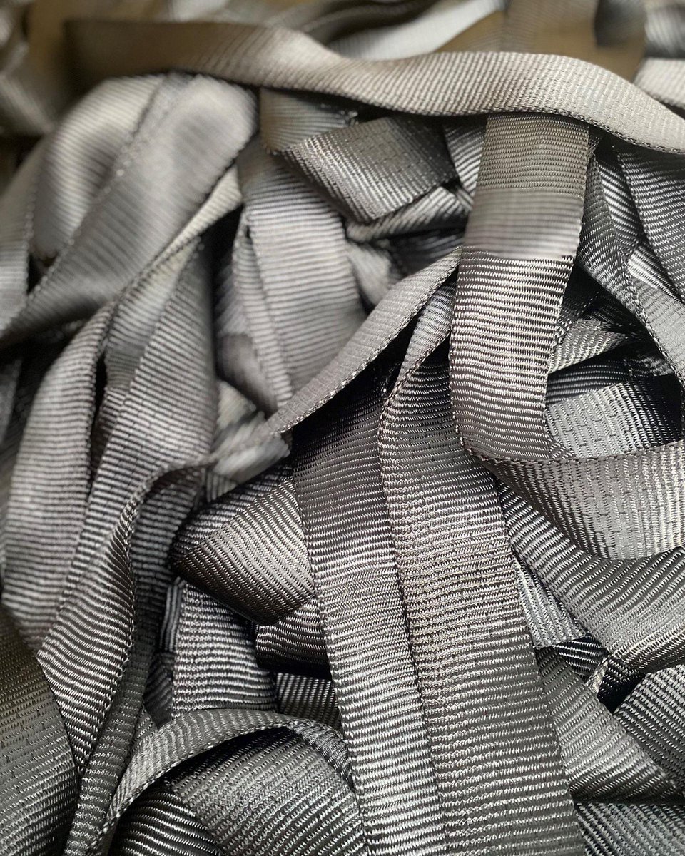 lrsaustralia's tweet image. What are we manufacturing here? You know it's a big job when a full crate of 1000mtrs of webbing is required in one colour!
Stay tuned for the finished product in a couple of days. 

 #loadrestraint #australianmanufactured #tiedowns #quality #australianmanufacturing