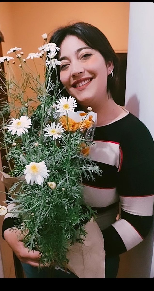 MikelaQuirin's tweet photo. Y si llegó con las flores amarillas ❤️
@frxnpr https://t.co/msgBRZDjB0