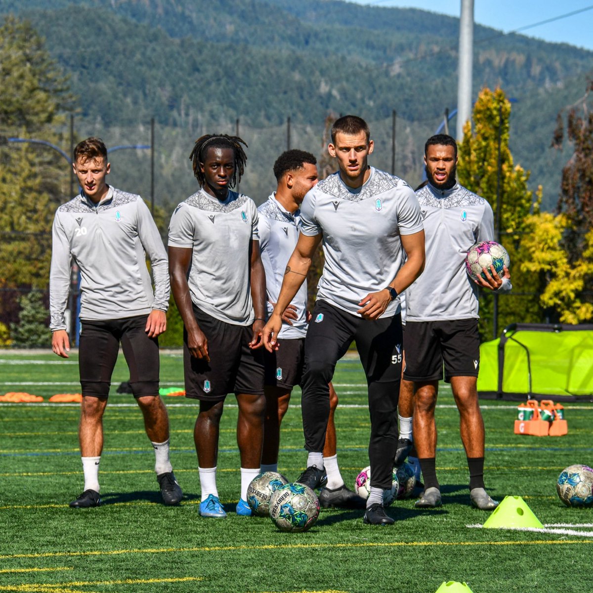 Pacificfccpl's tweet photo. Quick trip home, then back on the road ๐ซ
#ForTheIsle | #PACvFOR https://t.co/CIQ24kJXr7