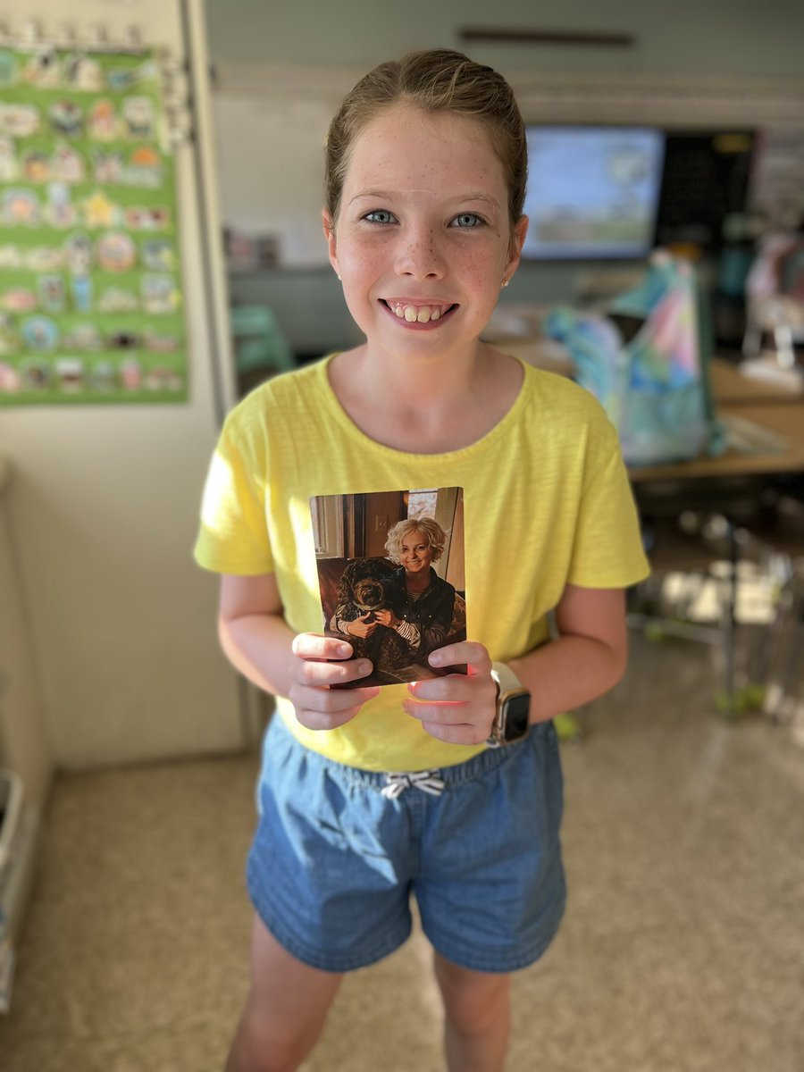 Mrs. Devlin (@mrsdevlin_) on Twitter photo I love getting visits from past students! Especially when they have author mail to share!! Thanks <a href="/mariascrivan/">Maria Scrivan</a> & <a href="/KateDiCamillo_/">KateDicamillo</a> 💌 I love getting visits from past students! Especially when they have author mail to share!! Thanks <a href="/mariascrivan/">Maria Scrivan</a> & <a href="/KateDiCamillo_/">KateDicamillo</a> 💌