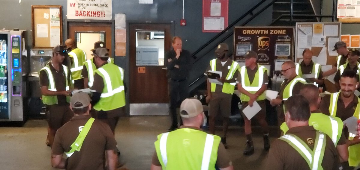 VMitchell tweet media