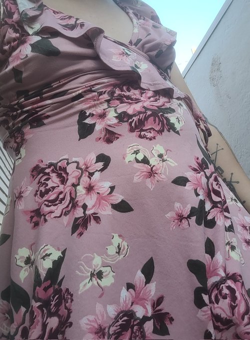 Getting hyped up for Locktober, Daddy said she's gonna take my key while shes touring! Hope nobody bullies