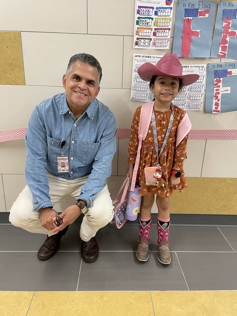SantaFeCISD's tweet photo. Wild West at SFE 🐴 #homecoming https://t.co/l52J8L0llk