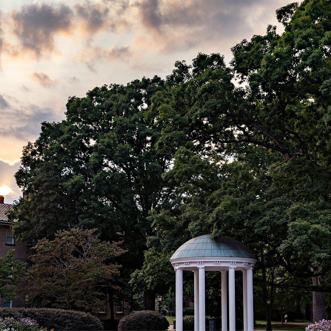 Everything school - emphasis on everything.

<a href="/UNC/">UNC-Chapel Hill</a> in the latest USNWR rankings:
💠 #4 among public universities, top-5 for more than 22 years
💠 #22 overall in national universities
💠 #1 best value among public schools for 19 straight years

📰 » unc.live/3RrgiDq