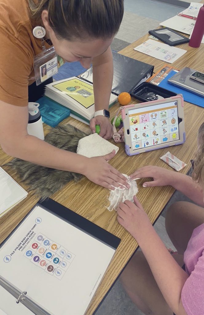 Ann Teigland (@mrsteiglandtod) on Twitter photo Occupational Therapy Interoception group <a href="/LibertyMSEagles/">Liberty Middle School</a> was amazing! So fun to join and help students learn about their eighth sensory system and practice their communication!
#interoception #plcs #OT #TOD #senses #AAC Occupational Therapy Interoception group <a href="/LibertyMSEagles/">Liberty Middle School</a> was amazing! So fun to join and help students learn about their eighth sensory system and practice their communication!
#interoception #plcs #OT #TOD #senses #AAC