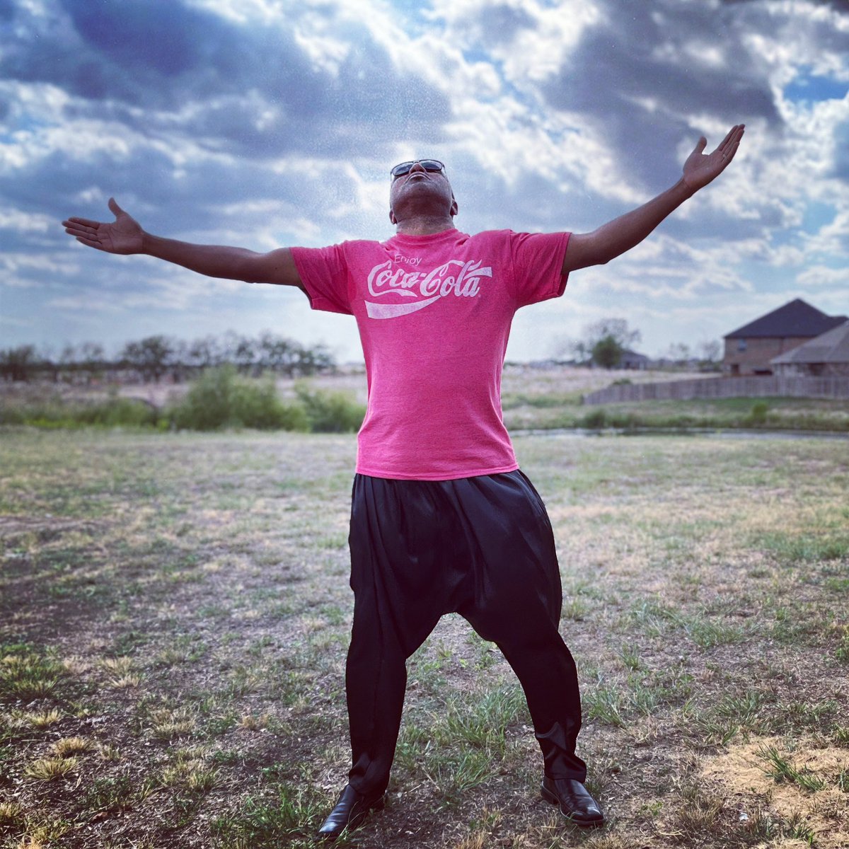 garypoux's tweet photo. My attire for my mom’s funeral today. She LOVED @CocaCola and she sacrificed so so much just so I could have some @MCHammer  pants for the school dance or a ticket to see him when he came to Dallas…I love you Ma. I sure hope we made you proud today. ❤️ https://t.co/Eou5bIBOCM