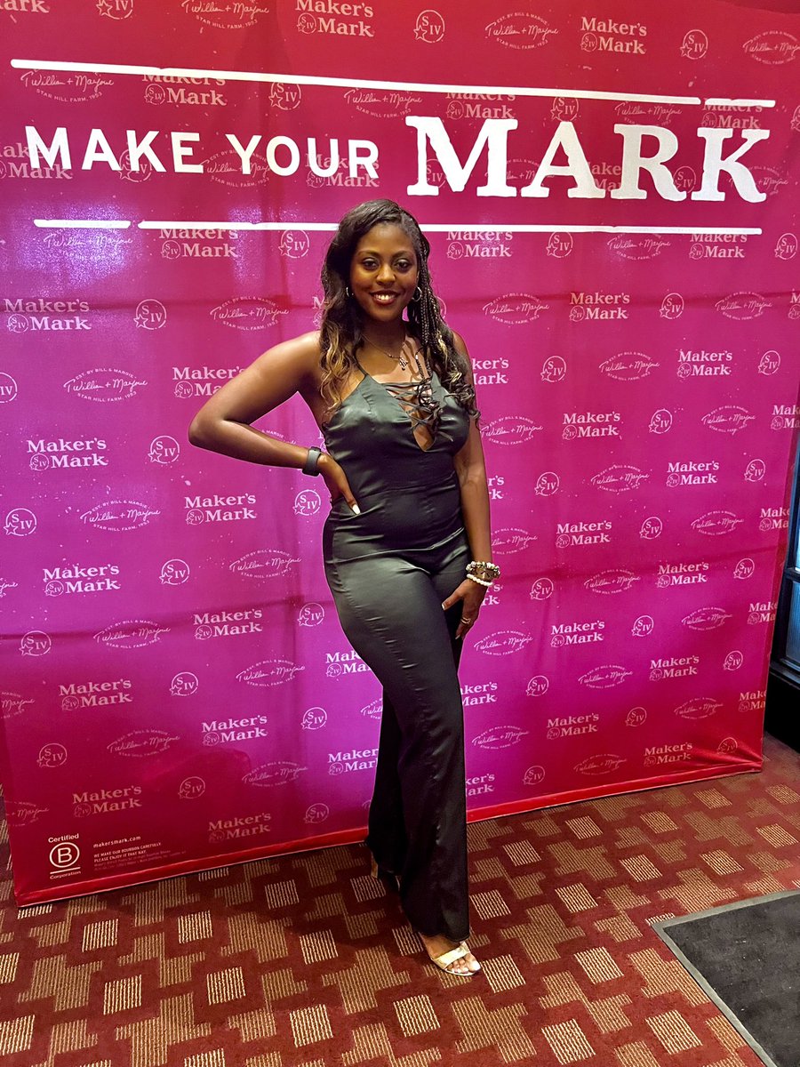totallyrandie's tweet photo. Thank you @MakersMark for celebrating excellence in Baltimore!
1. I learned some amazing things about the brand. Of course behind every good man is a greater woman 😉
2. My friend @MichaPGreen was #MadeToBe an awesome host!
3. And @CapitalGrille was 👨🏾🍳😘
#MakeYourMark! https://t.co/x7CqNDdaya