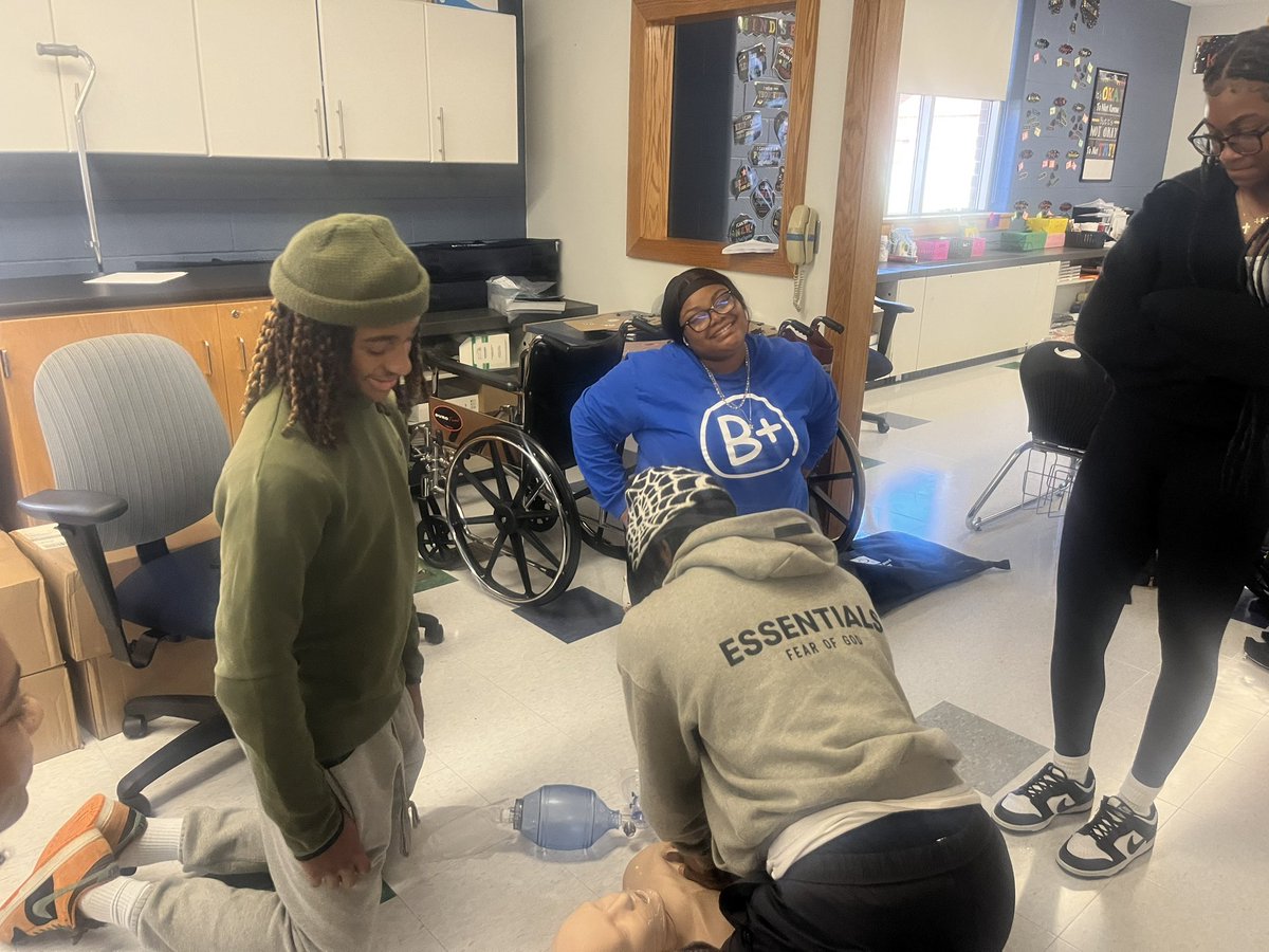 SGHawksTeacherAcademy tweet media