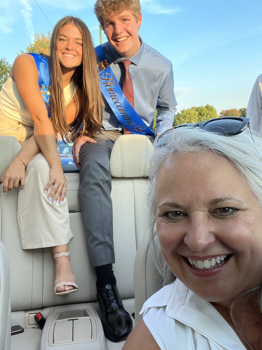 Ms. Everitt (@everittms) on Twitter photo My all time favorite perk of being a high school teacher… the Marysville Homecoming parade! <a href="/MarysvilleECHS/">Marysville STEM Early College High School</a> My all time favorite perk of being a high school teacher… the Marysville Homecoming parade! <a href="/MarysvilleECHS/">Marysville STEM Early College High School</a>
