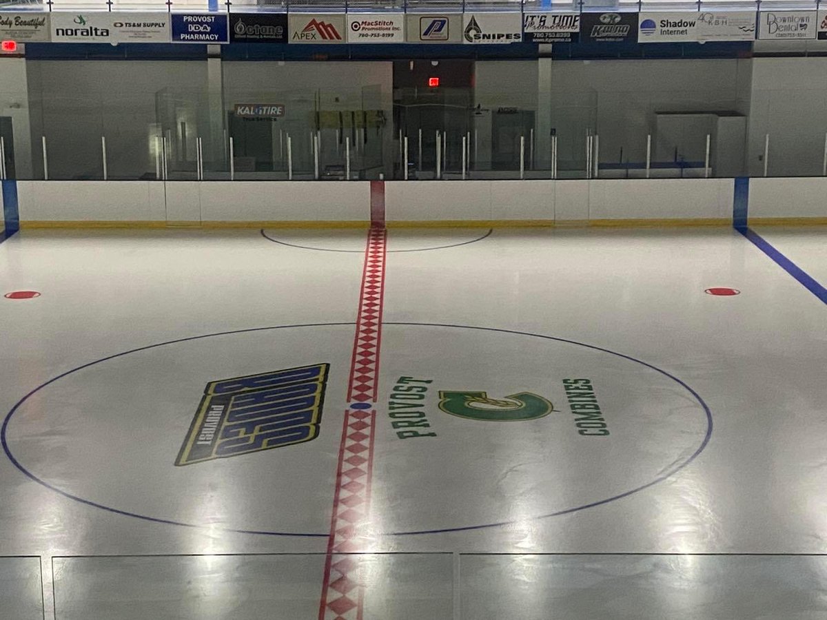 It’s almost time! 🥅 🏒