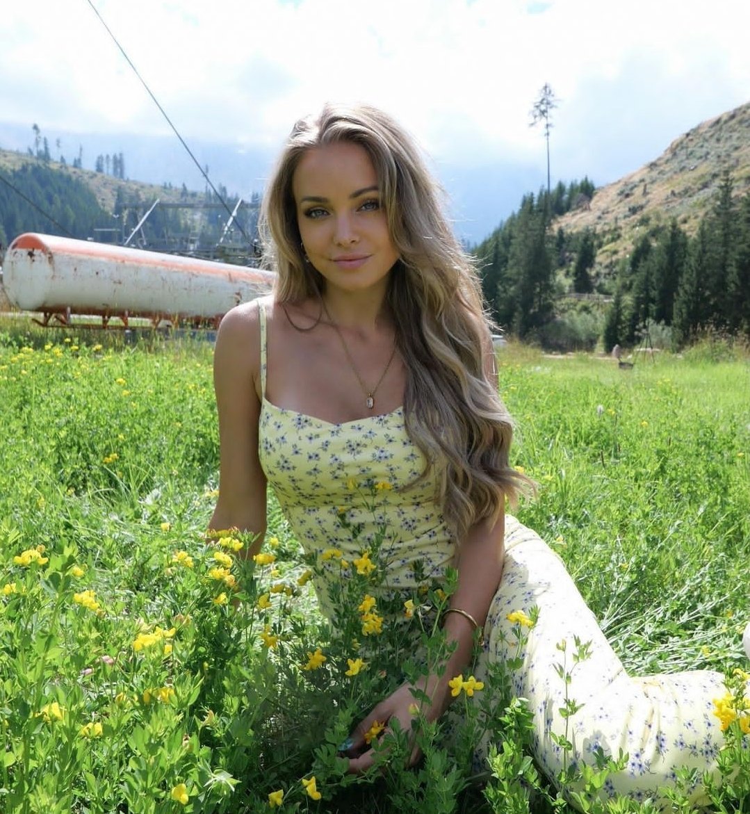 Justin Stone (Parody) tweet media