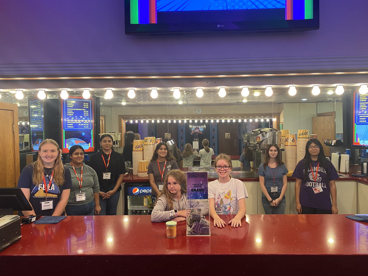 Shoutout to these members for volunteering at The Grand Theatre this weekend! Thank you to The Grand for giving us this great opportunity.