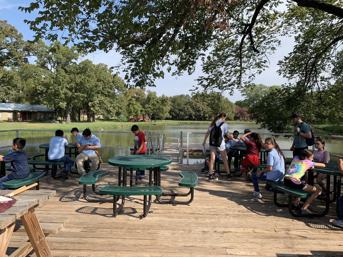 LAMitchellFW's tweet photo. Great day at YMCA Camp Carter with our 5th graders. Both learning and fun was had by all! #leadwithlan #leadershipacademynetwork #allinwithlan #mitchellblvd #lamitchellblvd #ymcacampcarter #exploring #backtonature #mitchellmustangs @LANschools @FortWorthISD https://t.co/NboZ57P8tS