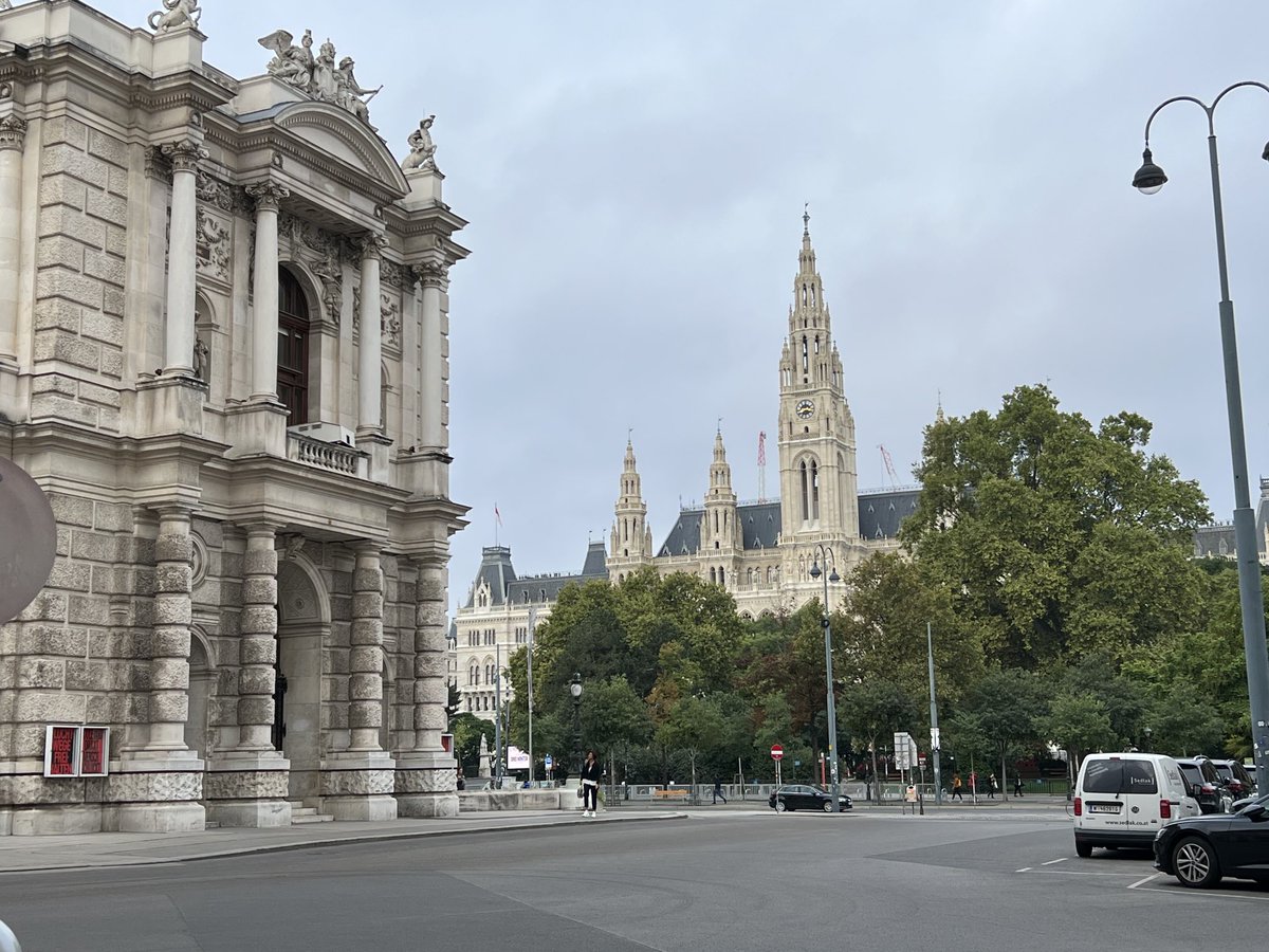 ⁦<a href="/EUShockSociety/">ESS</a>⁩ first scientific sessions about to start in beautiful Vienna