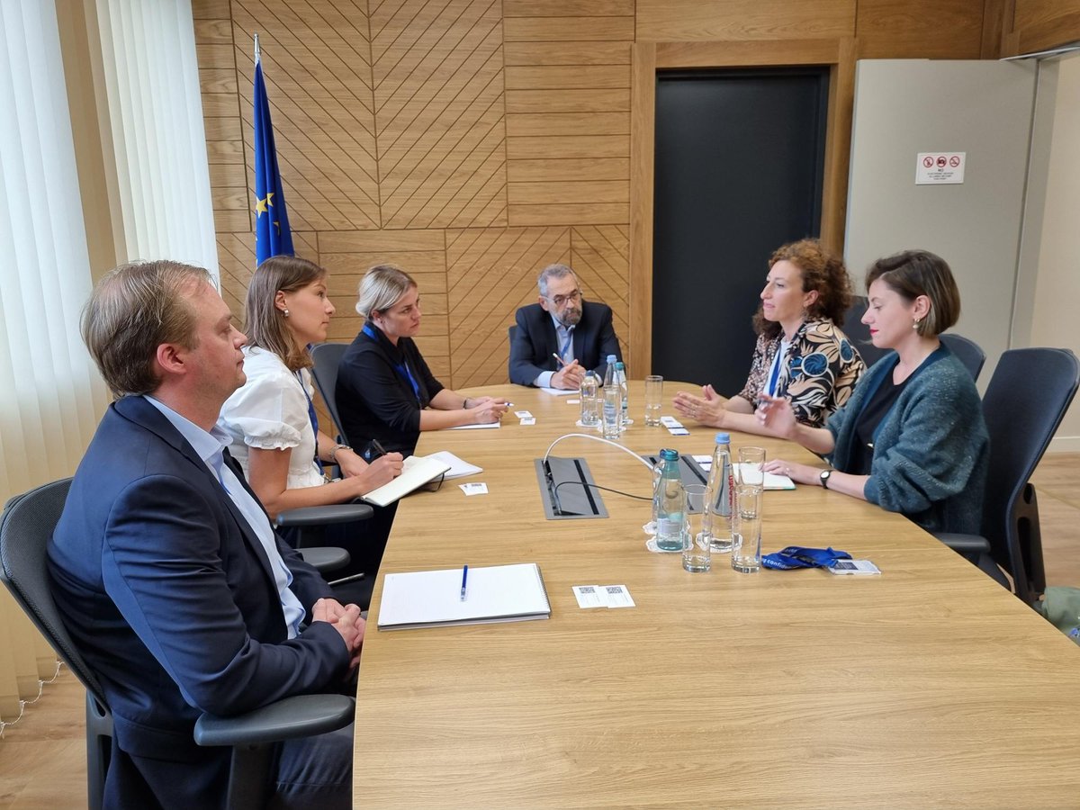 EU Monitoring Mission in Georgia (@eummgeorgia) on Twitter photo .<a href="/EUMMGeorgia_HoM/">EUMM Head of Mission</a> Dimitrios Karabalis met with <a href="/WicWomen/">WIC Georgia</a> โ๏ธ to talk about the challenges faced by women and communities affected by conflict. Connecting with and gaining knowledge from civil society groups that support these affected communities is crucial for our efforts. .<a href="/EUMMGeorgia_HoM/">EUMM Head of Mission</a> Dimitrios Karabalis met with <a href="/WicWomen/">WIC Georgia</a> โ๏ธ to talk about the challenges faced by women and communities affected by conflict. Connecting with and gaining knowledge from civil society groups that support these affected communities is crucial for our efforts.