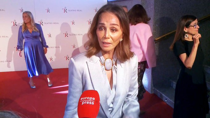 blvcom's tweet photo. 🧡 @YAhoraSonsoles #YAS20Sep reunió 2.904.000 ESPECTADORES ÚNICOS (AA) sintonizaron con el programa en @antena3com.

🤗 El programa registró 894.000 espectadores de media y 11.9% de cuota de pantalla.

#Audiencias 📺 📊 https://t.co/jMqoK4OynC