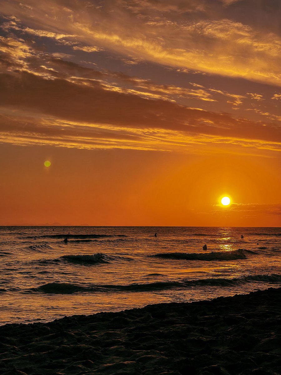 Julsgijon's tweet photo. Me estoy enamorando de ti, Menorca 🧡 https://t.co/d15oVXjn40