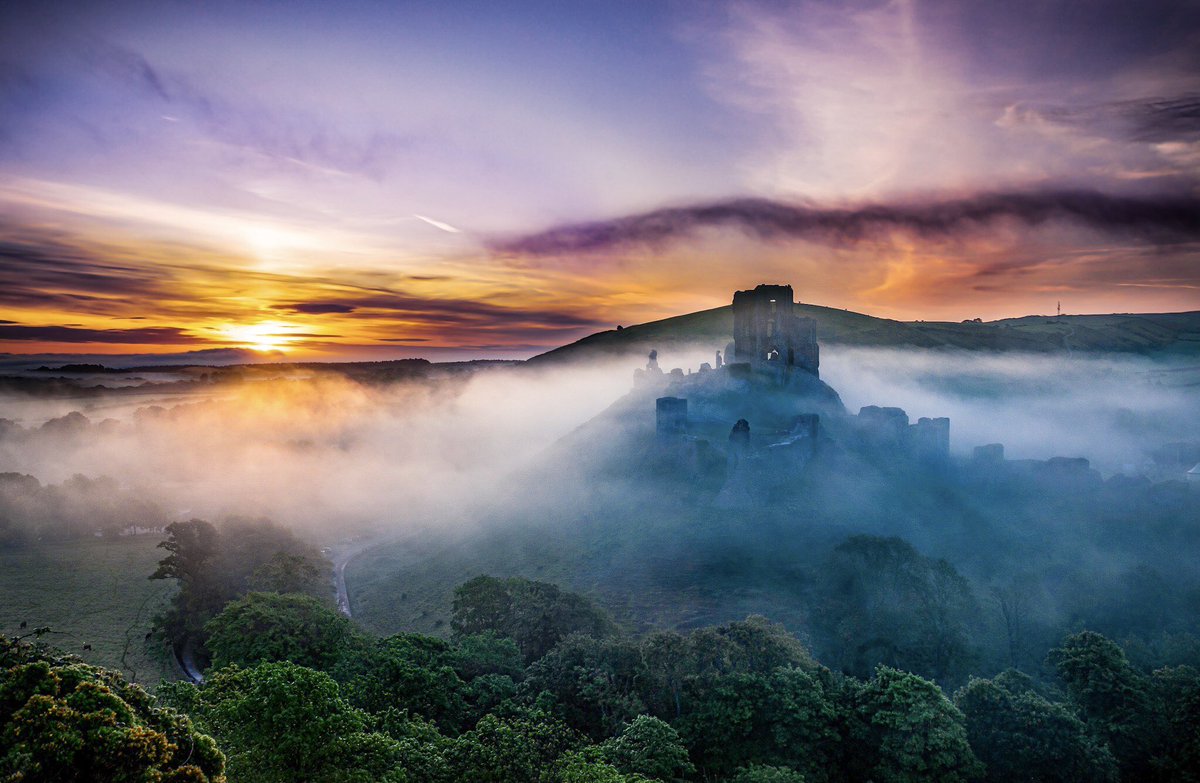 Jansky Official (@janskyofficial) on Twitter photo Sunrise @ #corfecastle #Dorset
📸 Camera: Canon EOS RP
Lens: RF 24-240 F4-F6.3 IS USM
Shutter: 1/250
Aperture: F11 ISO: 400 handheld
#canonphotography #dorsetphotography #visitdorset #Castle #castles #visituk #sunrise #visituk #canonuk <a href="/CanonUKandIE/">Canon UK and Ireland</a> #sunrise #swanage Sunrise @ #corfecastle #Dorset
📸 Camera: Canon EOS RP
Lens: RF 24-240 F4-F6.3 IS USM
Shutter: 1/250
Aperture: F11 ISO: 400 handheld
#canonphotography #dorsetphotography #visitdorset #Castle #castles #visituk #sunrise #visituk #canonuk <a href="/CanonUKandIE/">Canon UK and Ireland</a> #sunrise #swanage