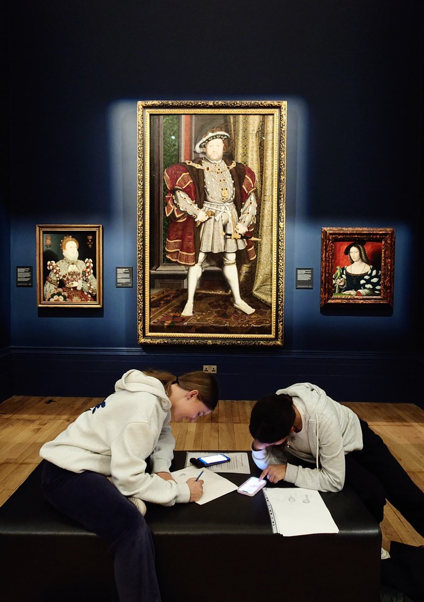 ReptonArt's tweet photo. Fabulous study trip for year 9, 10 and 12 artists this week. The John Moores Painting Prize and the Tate Liverpool made for a packed and inspiring creative tour! #ReptonArt https://t.co/IfjPsIOCgR