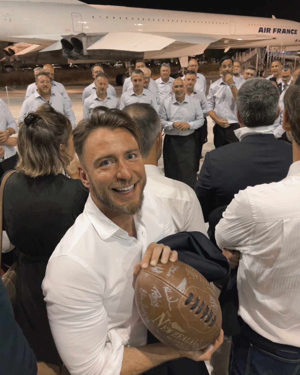 tomkorman's tweet photo. 🏉 Made history together! Proud to represent the EU on the global sports stage at the Parliamentary World Cup, championing democracy through rugby. 🇪🇺🏆 #EPXV #ParliamentaryWorldCup #RugbyWorldCup @Europarl_Rugby https://t.co/LJ1pRpqhvv