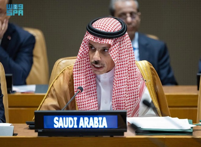 RealityWatch1's tweet image. سعودی وزیر خارجہ شہزادہ فیصل بن فرحان کہتے ہیں کشمیر کا مسئلہ خطے کے امن کو درپیش اہم چیلنجز میں سے ہے۔  #UNGA78 #OIC #Kashmir