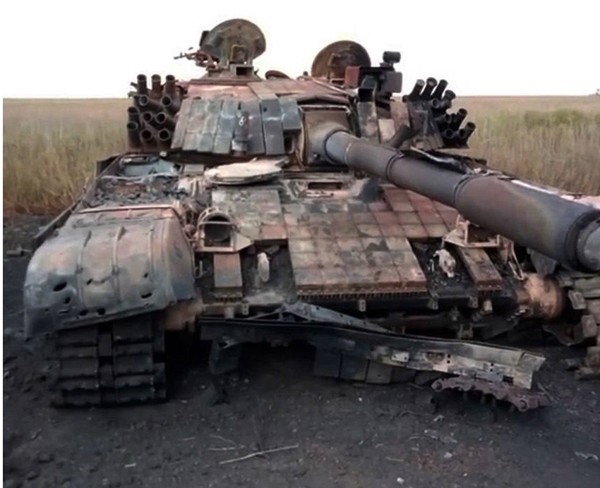 Widzę że zaczyna się manipulacja wypowiedzą <a href="/MorawieckiM/">Mateusz Morawiecki</a> a przecież można wprost przytoczyć oba fragmenty:
"Na pewno nie będziemy ryzykowali bezpieczeństwa Ukrainy, dlatego nasz hub w Rzeszowie w porozumieniu z Amerykanami i NATO cały czas pełni taka samą role jaka pełnił. I