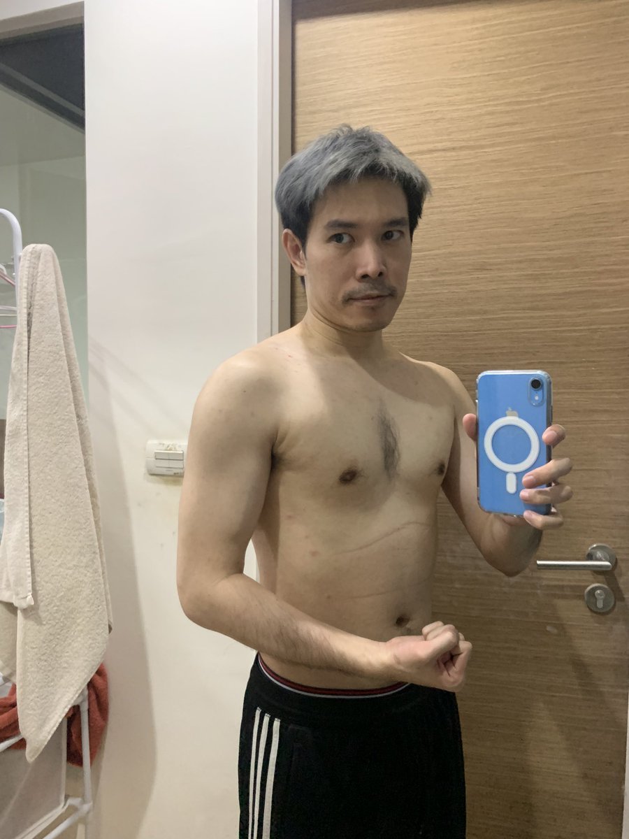 SuperrrSid's tweet photo. เริ่มตัดแคล 2400->2000 ลีนไขมันออก แล้วจะเห็น6แพคเร็วๆนี้ (2-3เดือน)

นนตอนนี้: 65 kg https://t.co/DSfuyiERGA