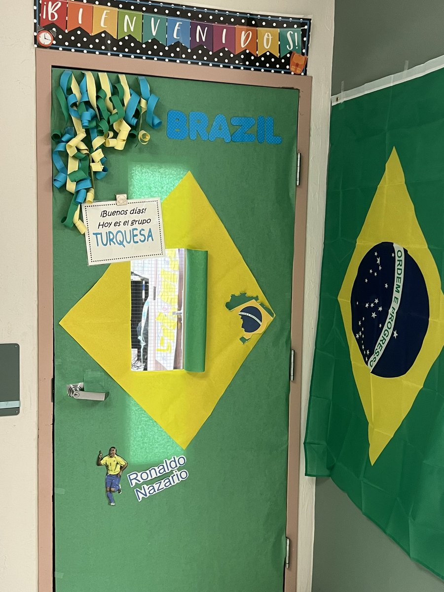GesDual's tweet photo. More decorations! https://t.co/gps2x4m1El