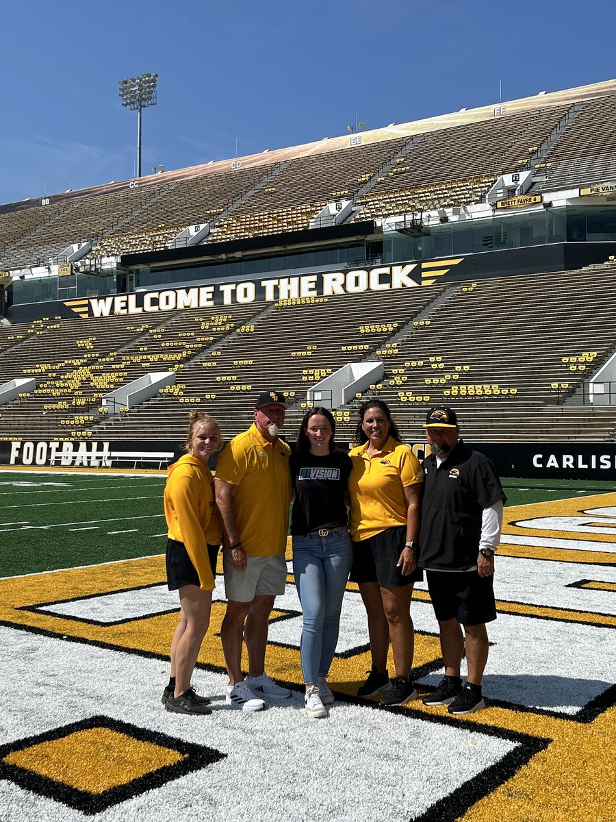 Ava Nehring 2025 tweet media