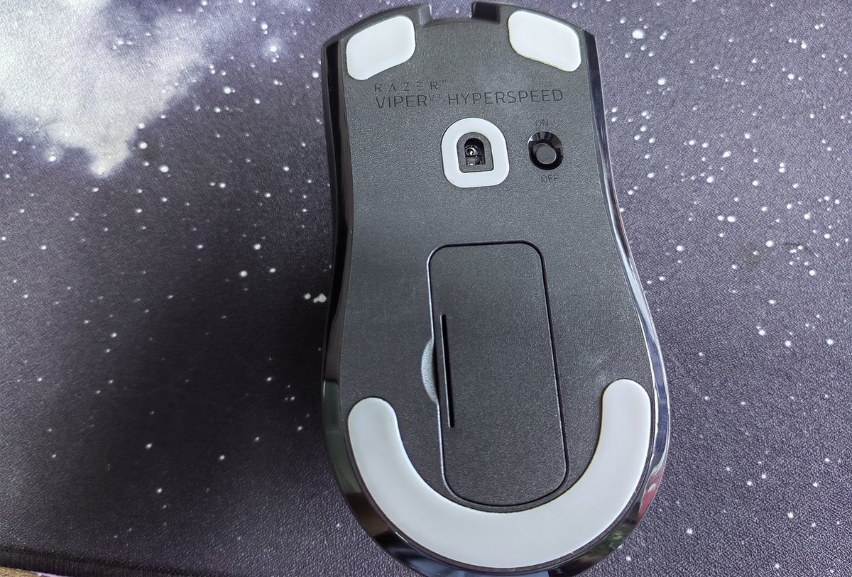 XraypadOfficial's tweet image. Shall we make the skates for Viper V3 Hyperspeed?