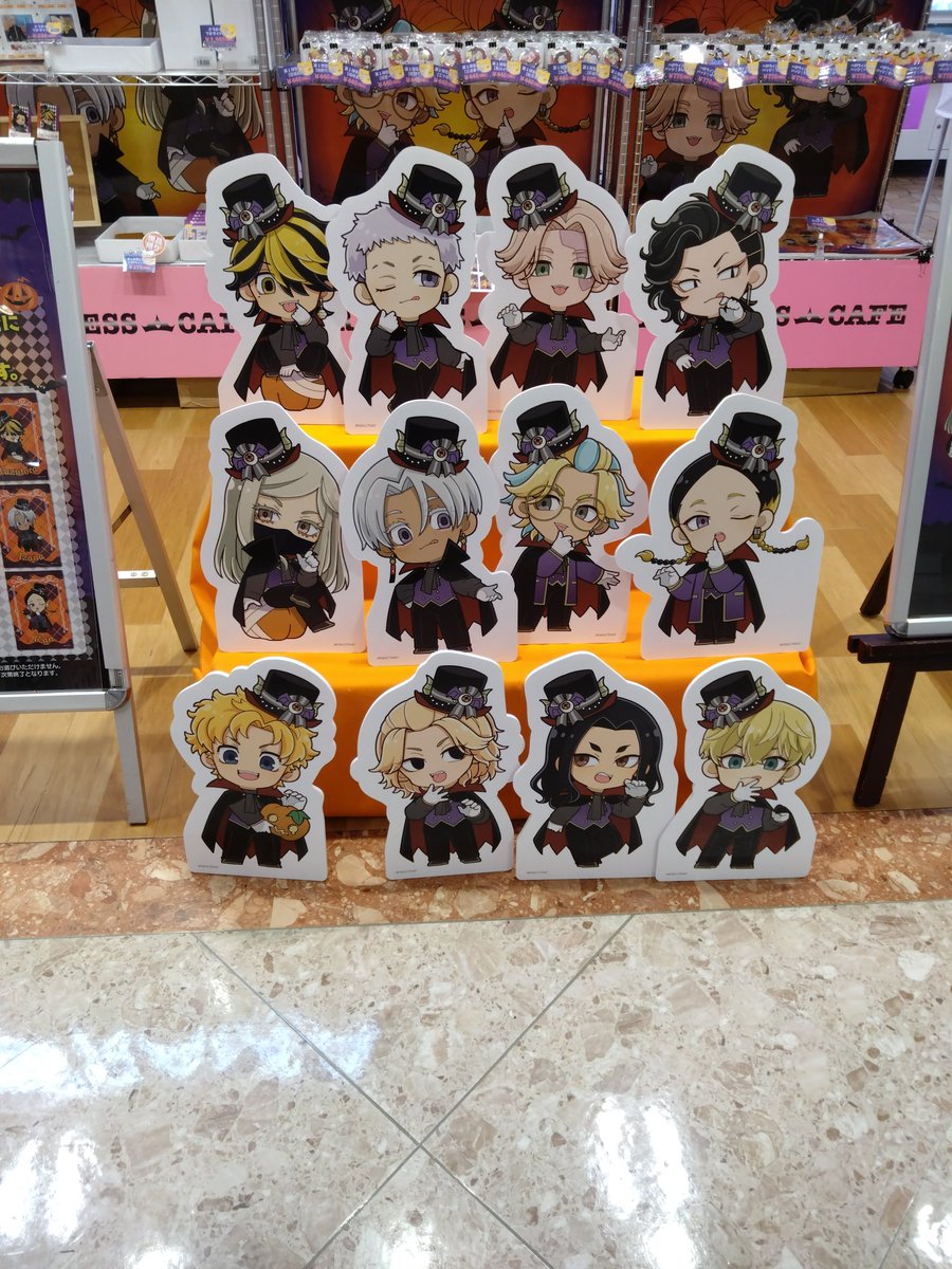neruneruneruka1's tweet photo. ラバーキーホルダーは売り切れてた😭 https://t.co/SDm0og0tZl