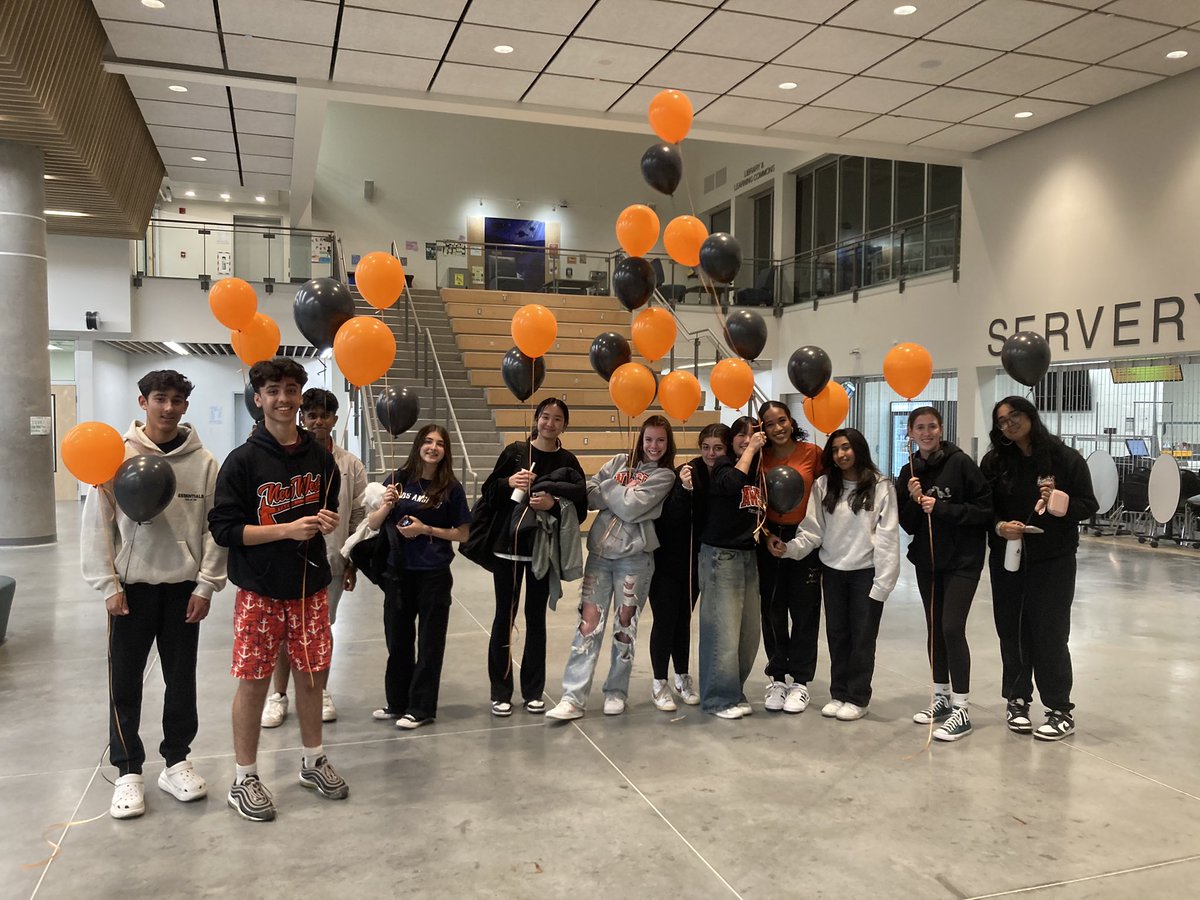 It’s a wrap! Thank you to our amazing leadership students for a successful grade 9 open house!