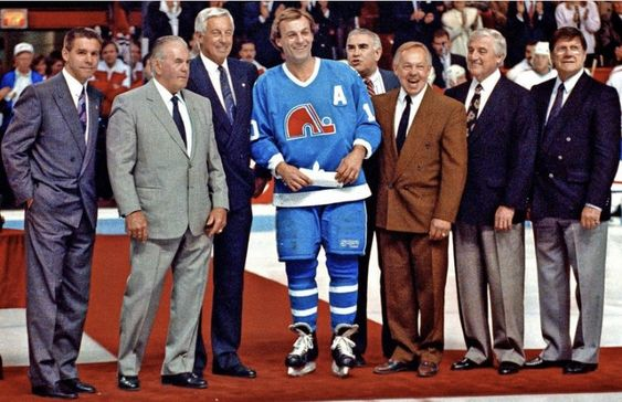 hockey_samurai's tweet photo. Guy Lafleur in Le Bleu-Rouge-Blanc hanging at centre ice with the Le Bleu-Blanc-Rouge guys at the Montreal Forum. https://t.co/fpLhIguPAw
