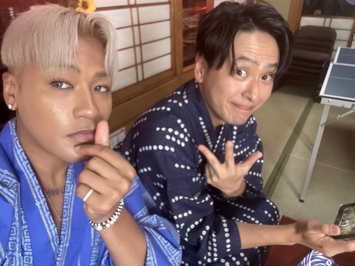 jsb3_official's tweet photo. 本日9月21日はELLYバースデー💛🎂
HAPPY BIRTHDAY TO ELLY👶🏽🎉✨

🌹20230921🌹
🕶🫰🏽🤳🏀

#HappyBirthdayELLY
#三代目JSOULBROTHERS
#ELLY https://t.co/yQ1thTb9kX