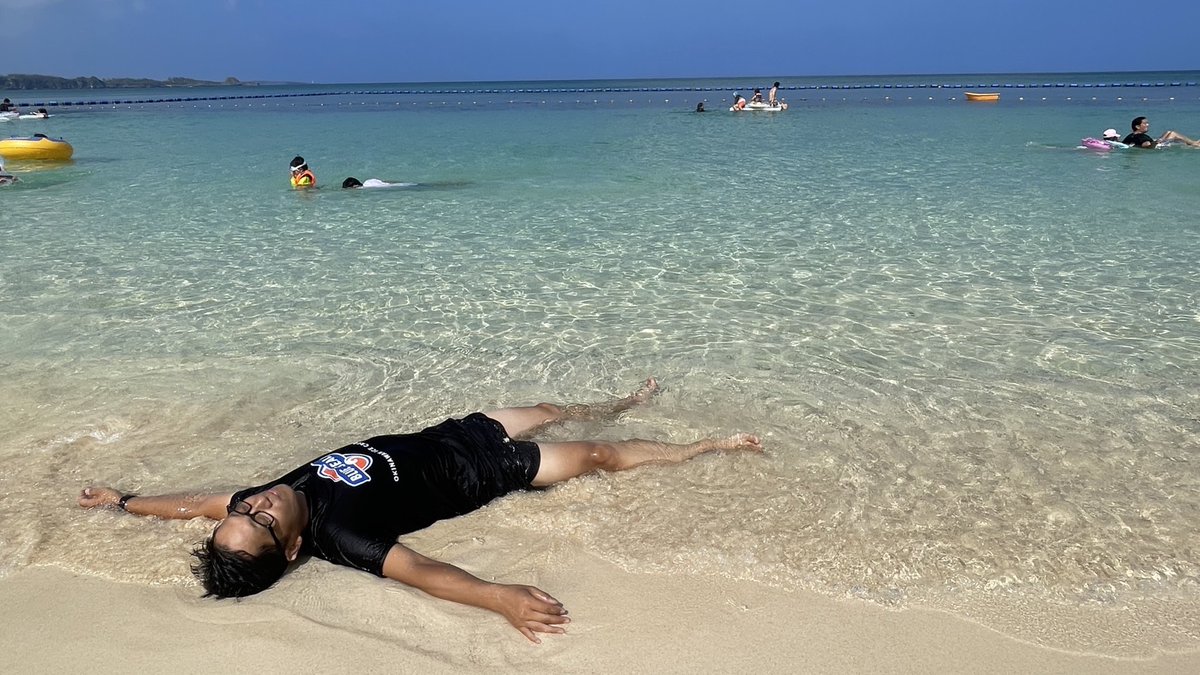 Commuting_rush's tweet image. 沖縄行ってきました🏝
古宇利島から美ら海水族館、ハートロックに万座毛、さらにおきなわワールドに国際通り。
宿泊したホテルもプライベートビーチ付きで文句なしの4日間でした。
#沖縄旅行