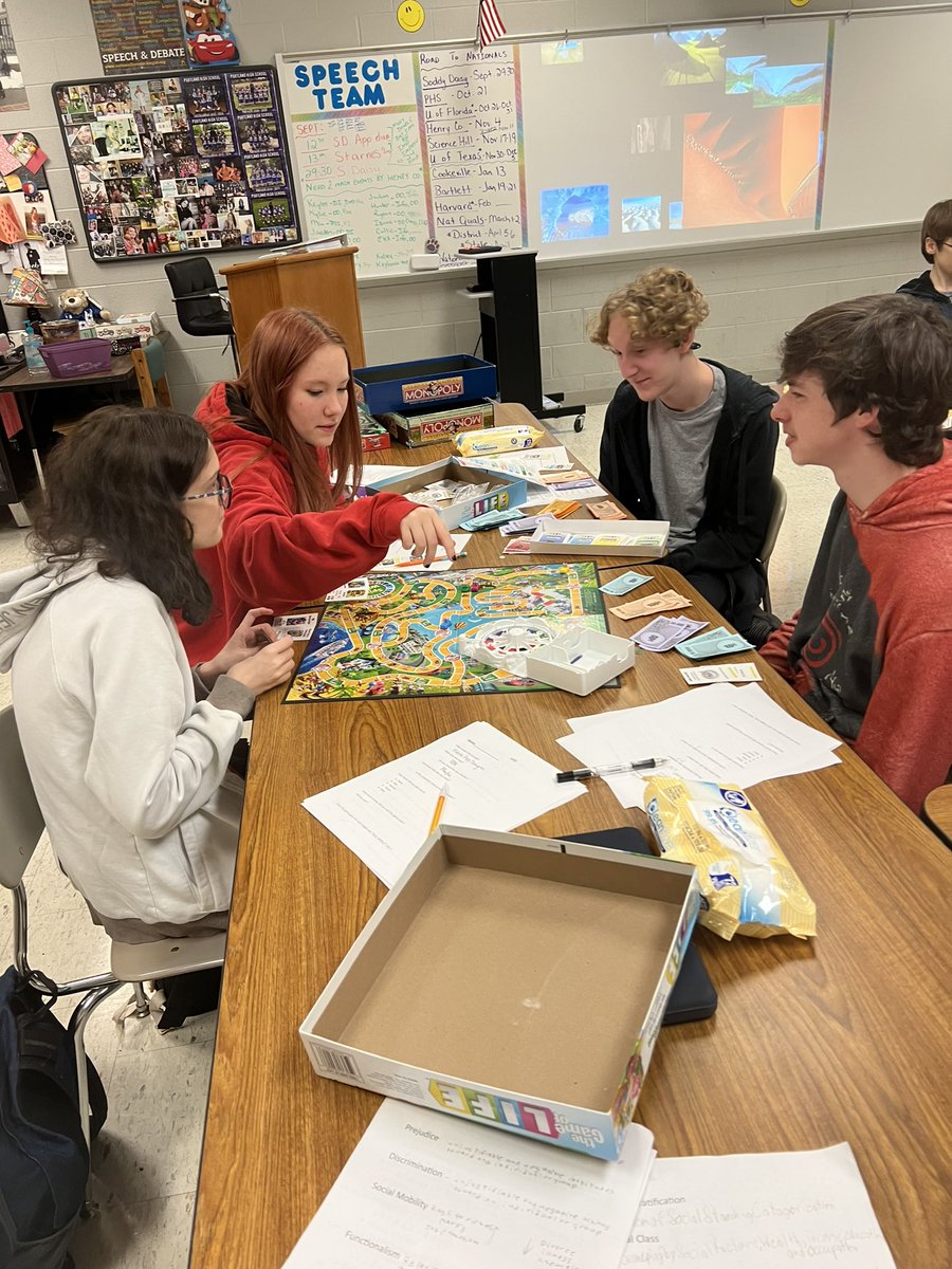 PHSspeechteam's tweet image. Little “sociopoly” and life fun.  Learning social stratification.  #learningwhilehavingfun @SumnerConnect @scottlangford72 @PrincipalofPHS @KimMeadows_PHS @PHS_Yearbook__