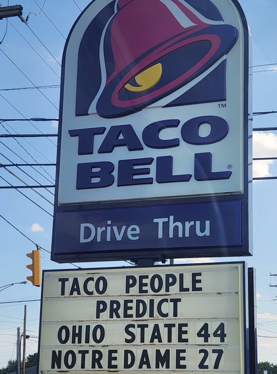 theblockspot's tweet photo. TACO BELL KNOWS WHAT’S UP 🌮🔔 https://t.co/qKEAL5HlQ8