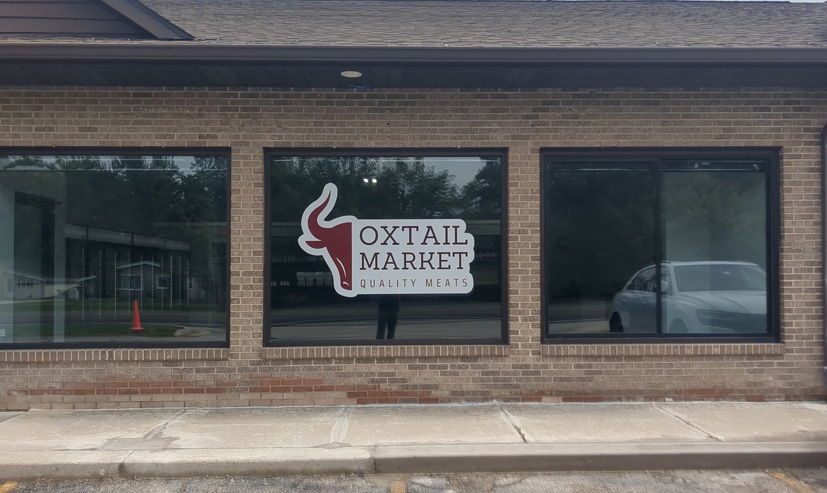 New adventure in a new community.  Soft opened a market in Lake Villa IL this week.   Gradually filling shelves for a hopeful grand opening in October!
#crazy